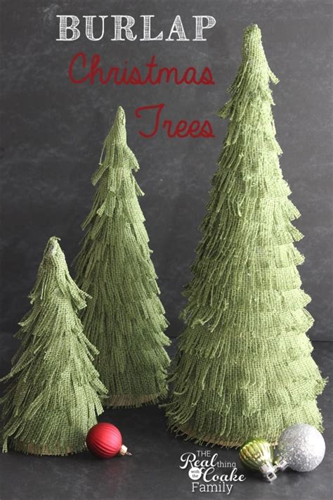 Christmas Crafts ~ Make your own adorable burlap Christmas trees