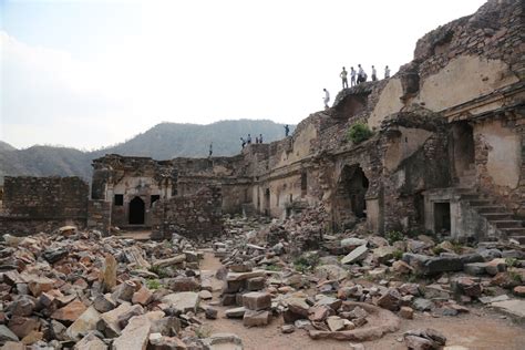 The Most Haunted Place in India: Bhangarh Fort