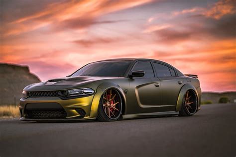 Dodge Charger Hellcat "Green Guy" Can Haul and Then Some - autoevolution in 2022 | Dodge charger ...