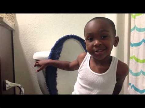 Sittin on tha toilet | Jojo Remix - YouTube