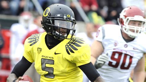 Oregon Ducks football: Who are the best players in program history?