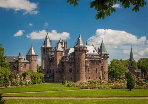 10 Magnificent Castles In Netherlands One Must Visit