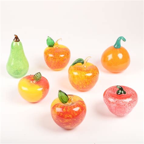 Images for 2146069. SCULPTURES, 7 pieces, fruits, art glass. - Auctionet