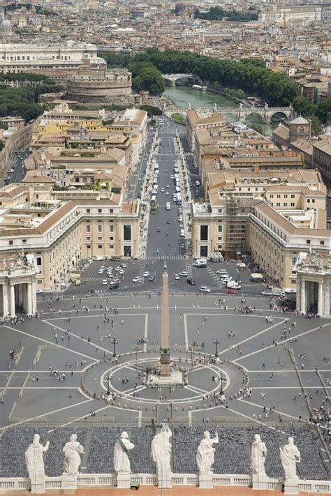 St Peter's Square And Vatican City Stock Photo - Image of religious, building: 12979778