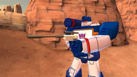 Soundwave with Megatron in gun mode : transformers