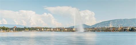 Geneve Skyline, City, JULES VALENTIN · Art photographs · YellowKorner