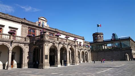 National Museum of History at Chapultepec Castle : Mexico City ...