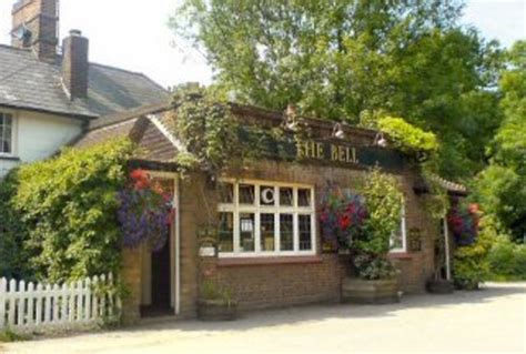 THE BELL, Walton on the Hill - Withybed Cnr - Restaurant Reviews, Photos & Phone Number ...