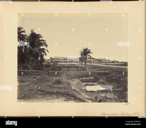 Barrackpore railway station hi-res stock photography and images - Alamy