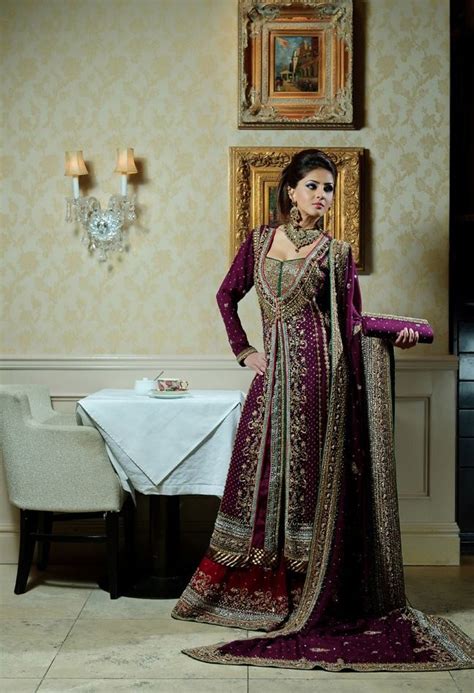 91 best shadi dresses images on Pinterest | Shadi dresses, Indian gowns ...