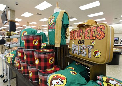 Buc-ee’s first-timer’s guide: What to expect at the ultimate gas station and convenience store ...