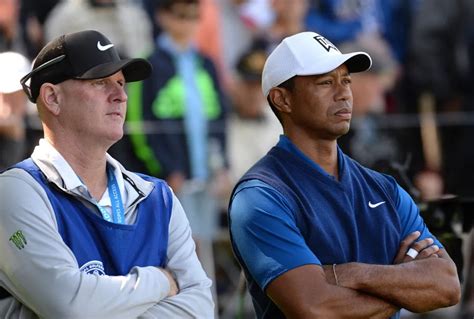 Tiger Woods & Caddy-nya Digugat Penggemar dari Florida | GOLFJOY