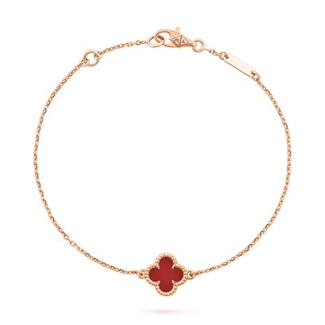 Van Cleef Arpels Vintage Alhambra Motifs Red Carnelian, 46% OFF