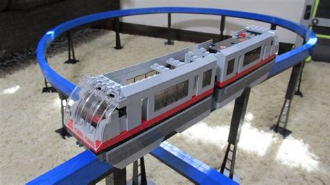 Lego Monorail Test 1 with POWERED UP - YouTube