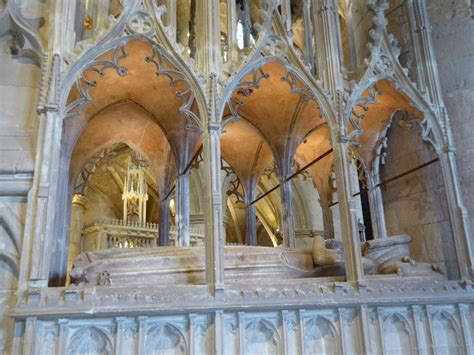 The Despenser Tomb, Tewkesbury Abbey © Philip Halling :: Geograph ...