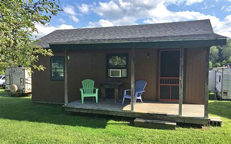 Camping Cabin in Stowe, Vermont