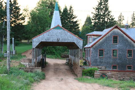 What to do in PEI #1 ... Go for a PEI Lobster Supper