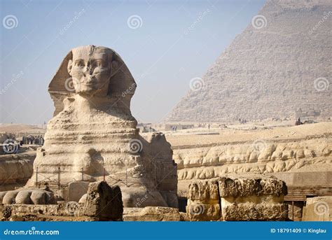 Full-face of Sphinx stock image. Image of form, architecture - 18791409