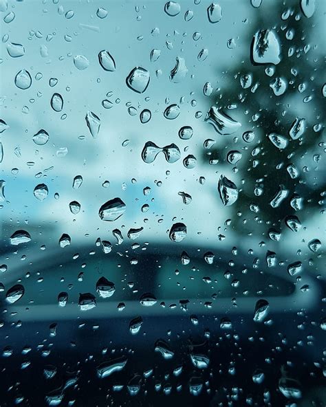 Raindrops, blur, car window, drops, glass, rain, screen, HD phone wallpaper | Peakpx