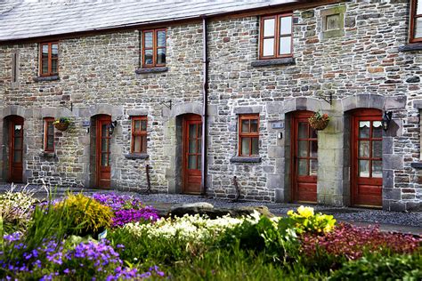 The Dairy Cottage in South Wales - Cilhendre Fawr Farm Cottages