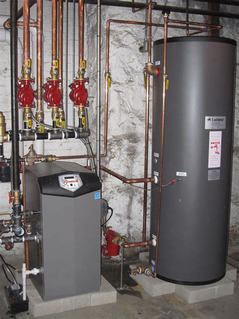 High Efficiency Gas Boiler with Hot Water Tank & High Velocity AC System