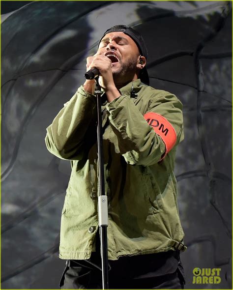 The Weeknd Gets Emotional During Coachella 2018 Set: Photo 4064373 ...