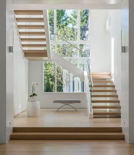 Making A Case For Minimalist Modern Staircases | Stairs design interior, Stairs design modern ...