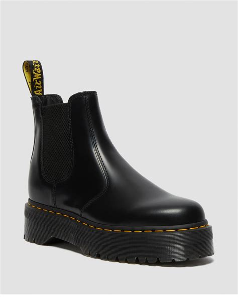 2976 Smooth Leather Platform Chelsea Boots | Dr. Martens