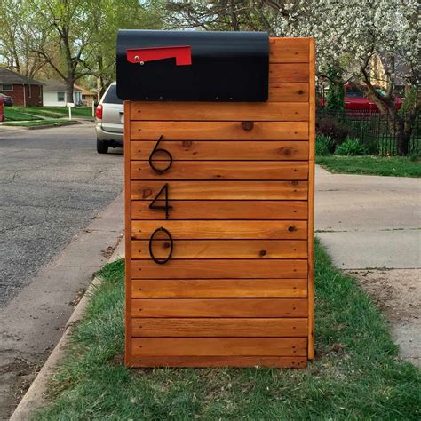 Reader Project: DIY Solid Cedar Mailbox — The Family Handyman