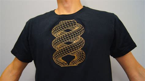 Awesome 3D Printed T-shirt Design!!! - YouTube