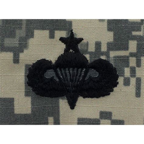 Army Parachutist Embroidered ACU Badge | USAMM