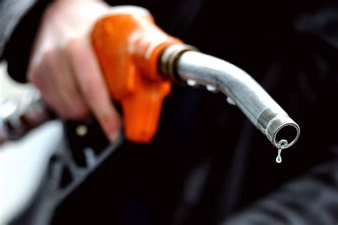 Petrol, diesel prices rise for 11th consecutive day; check latest rate here - The Statesman