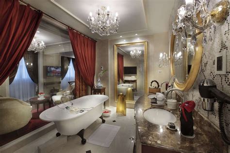 Grand Prestige Suite | Sofitel Legend Metropole Hanoi