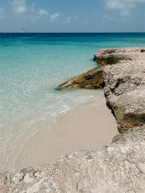 Aruba Honeymoon Itinerary - Samantha M Photo