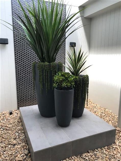 Big Concrete Planters: Modern Outdoor Pots | Potted plants outdoor ...