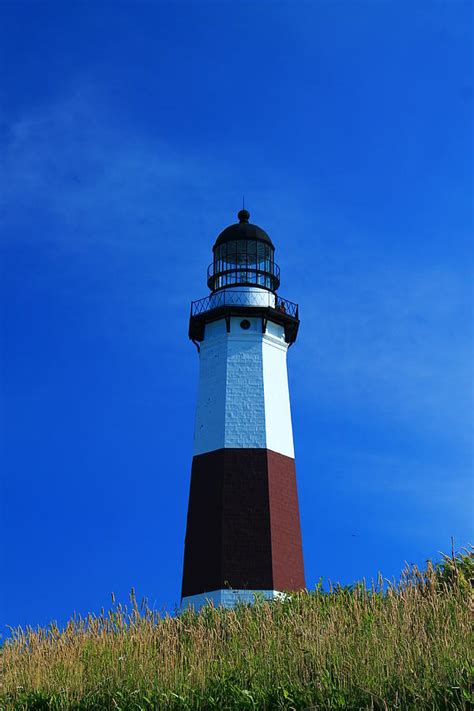 Montauk Lighthouse Photograph by Catie Canetti - Fine Art America