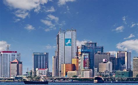 Lagos CBD skyline. Seattle Skyline, New York Skyline, Paises Da Africa, Lagos Nigeria, Nigeria ...