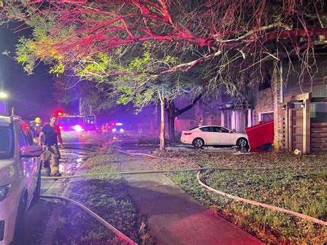 Fire destroys far south Austin home Tuesday morning | KXAN Austin