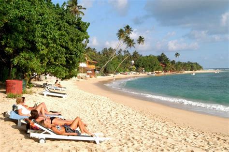 Unawatuna Beach Resort ~ Sri Lankan Tourism