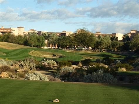 Both PGA Tour pros and amateurs love TPC Scottsdale | Golf Advisor