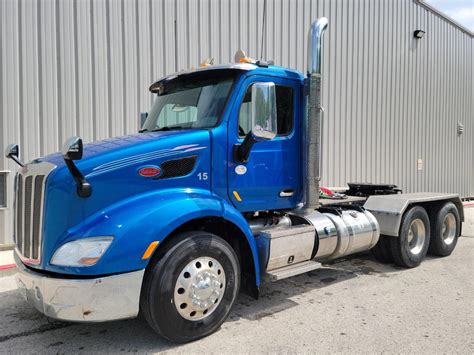 2015 PETERBILT 579 - Kansas City Peterbilt, Inc