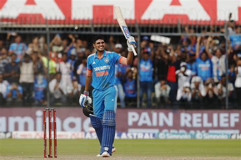 Shubman Gill got to a hundred off 92 balls | ESPNcricinfo.com