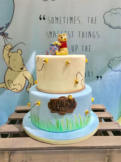 Winnie the Pooh baby shower cake | Baby shower cakes, Baby shower, Shower cakes