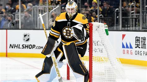 Here's when Bruins goalie Linus Ullmark will make his Boston debut | RSN