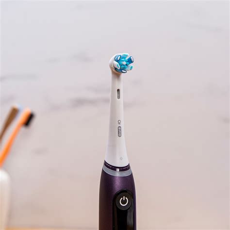 Oral_B_iO8_Electric_Toothbrush (12) | Hands-on image of the … | Flickr