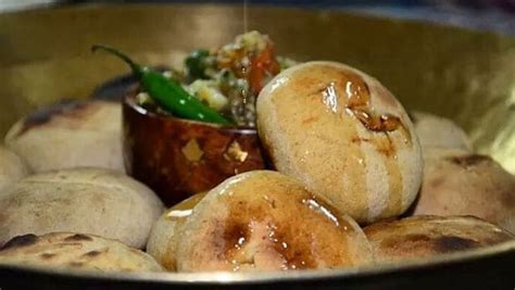 9 Varanasi (Benaras) Street Foods that You Shouldnt Miss - NDTV Food