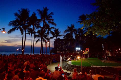 10 Locations to See Hula Shows in Waikiki, Hawaii – sowhatshouldwedo.com