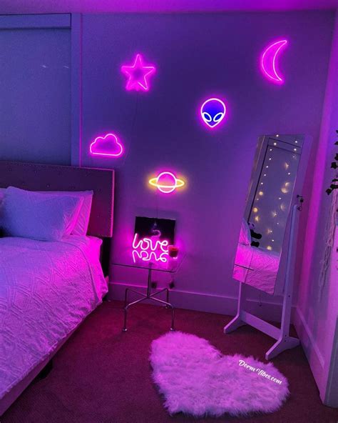 Pin by emma mgnt on Deco chambre enfant | Room makeover bedroom, Neon bedroom, Neon room