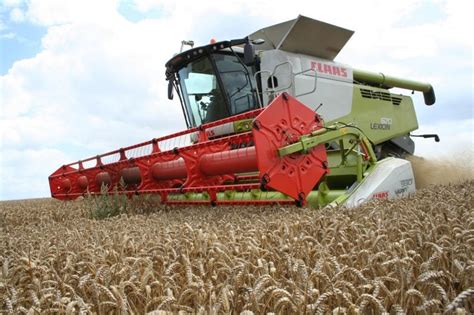 Claas makes machine data more widely available to dealers - Future Farming