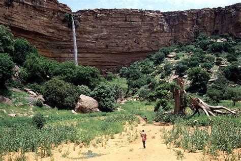 Bandiagara Escarpment Cliff Dwellings – Bandiagara, Mali - Atlas Obscura